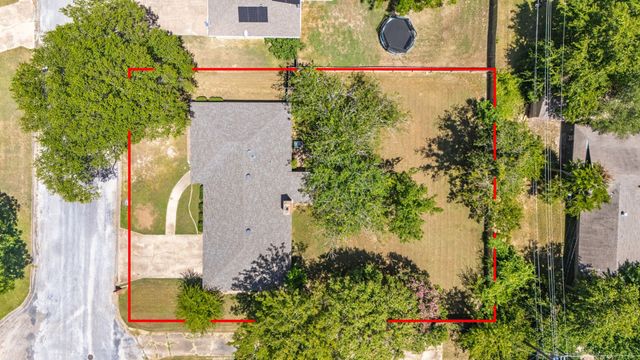 148 Royal Lane, Commerce, TX 75428