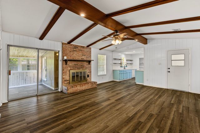 148 Royal Lane, Commerce, TX 75428