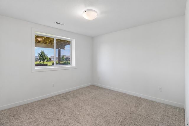 6635 NE 9th Court, Des Moines, IA 50313