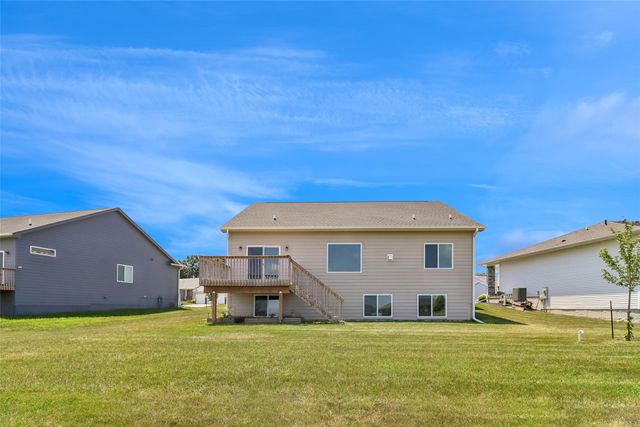 6635 NE 9th Court, Des Moines, IA 50313