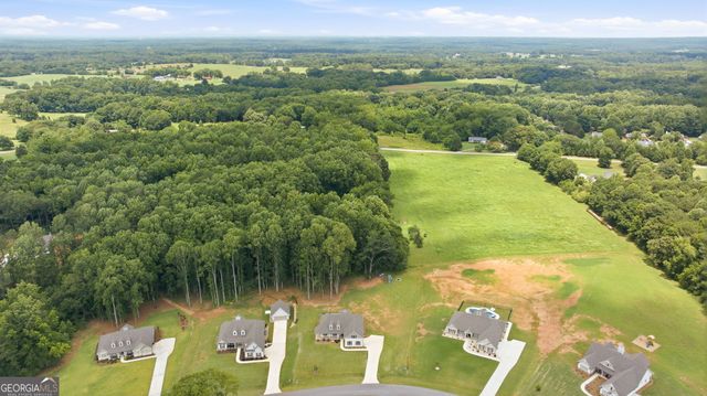 231 Camden Loop, Jefferson, GA 30549