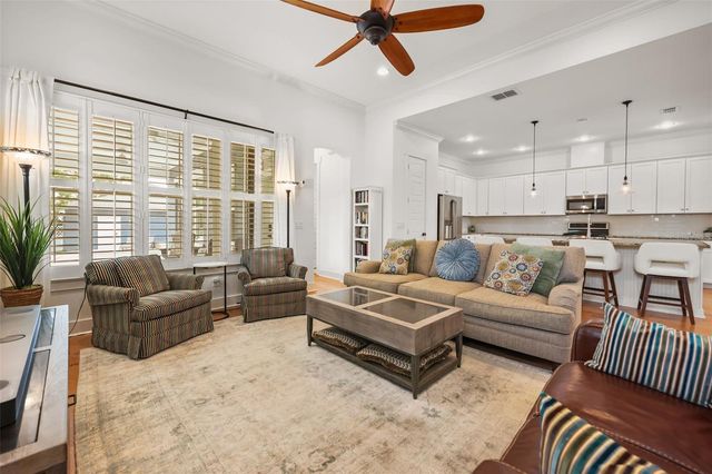 925 EASLEY AVENUE, Winter Garden, FL 34787