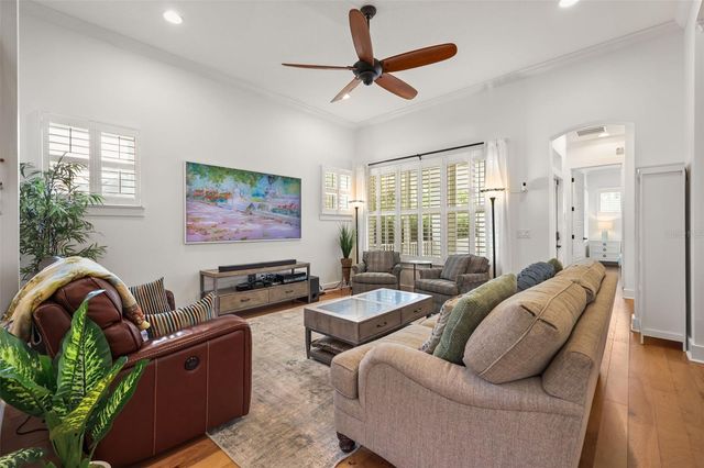 925 EASLEY AVENUE, Winter Garden, FL 34787