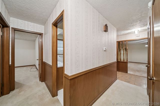 320 E 17th Street, Claremore, OK 74017