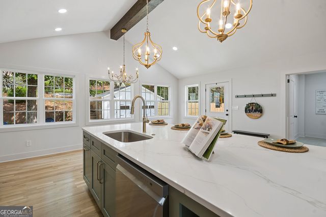 1964 E Lakeside Drive, Decatur, GA 30032