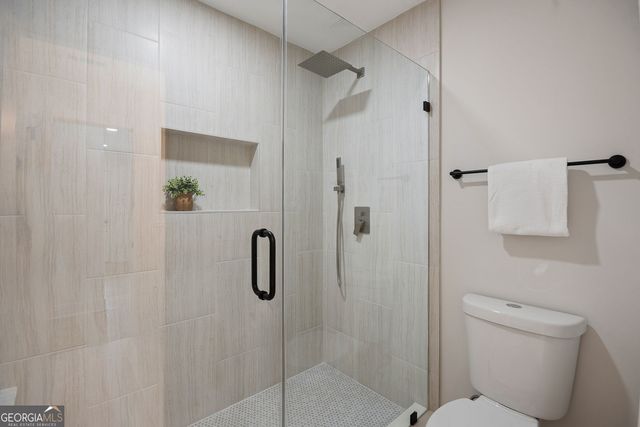 1964 E Lakeside Drive, Decatur, GA 30032