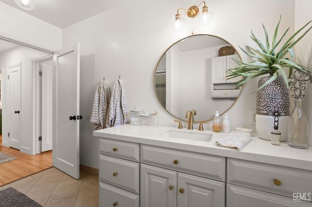 215 Coronado Street, Ventura, CA 93001