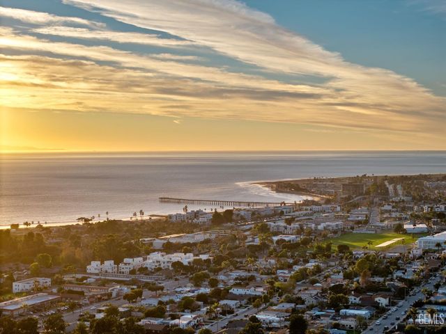 215 Coronado Street, Ventura, CA 93001
