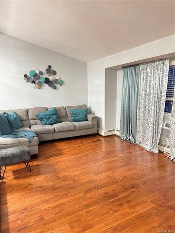 411 121st Street 12, College Point, NY 11356