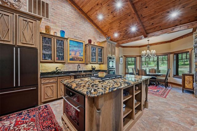 1371 County Road 130, Whitesboro, TX 76273