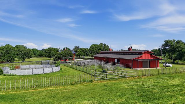 1371 County Road 130, Whitesboro, TX 76273