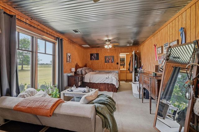 1371 County Road 130, Whitesboro, TX 76273