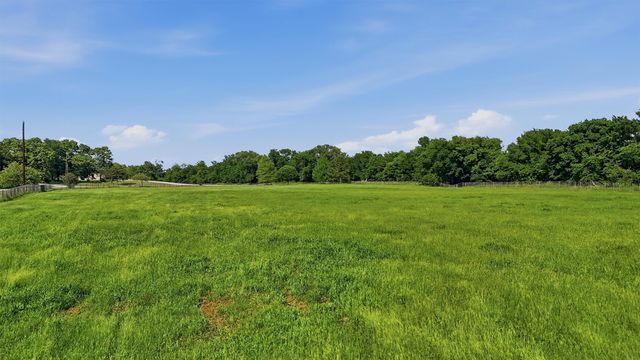 1371 County Road 130, Whitesboro, TX 76273