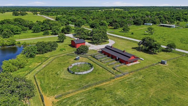 1371 County Road 130, Whitesboro, TX 76273