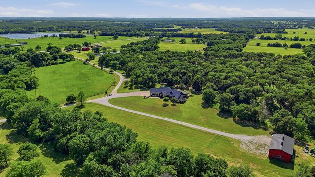 1371 County Road 130, Whitesboro, TX 76273
