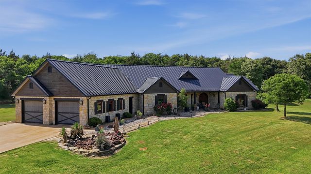 1371 County Road 130, Whitesboro, TX 76273