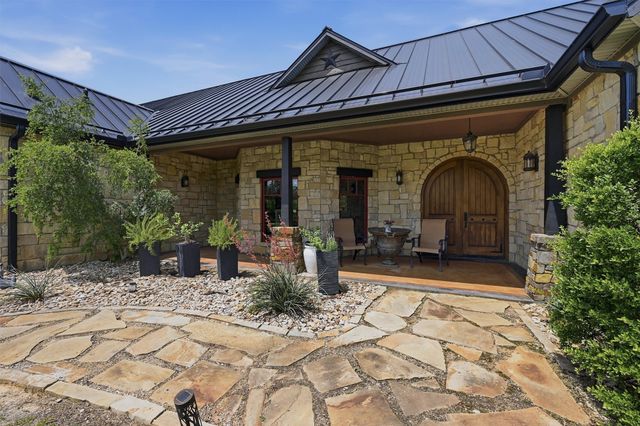 1371 County Road 130, Whitesboro, TX 76273