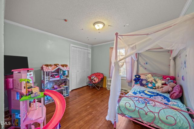 1215 Cleveland Avenue, Burlington, NC 27217