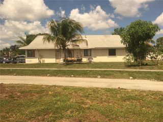 6501 Harbour Road Front, North Lauderdale, FL 33068