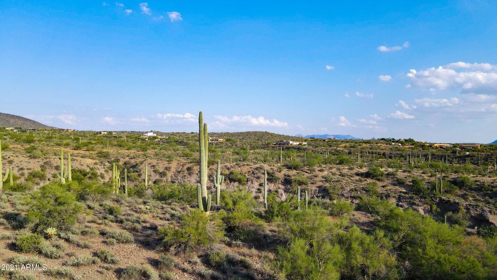 Image 13 of property listing at 7700 E Highland Road -, Cave Creek, AZ 85331