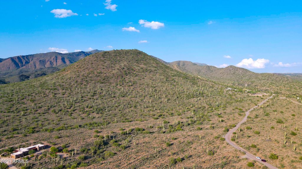 Image 2 of property listing at 7700 E Highland Road -, Cave Creek, AZ 85331