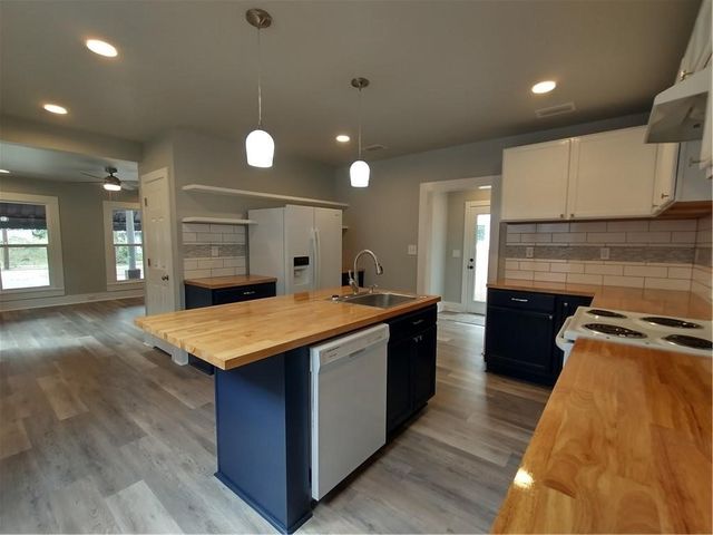 1512 Albany Street, Brunswick, GA 31520