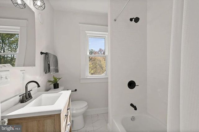 614 STAMFORD RD, Baltimore, MD 21229