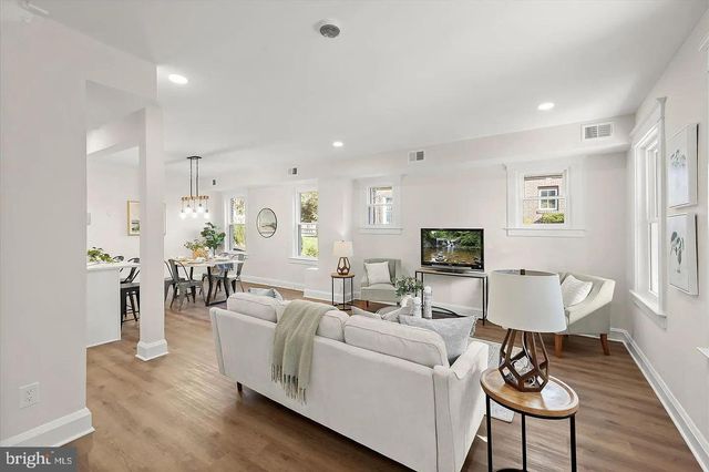 614 STAMFORD RD, Baltimore, MD 21229