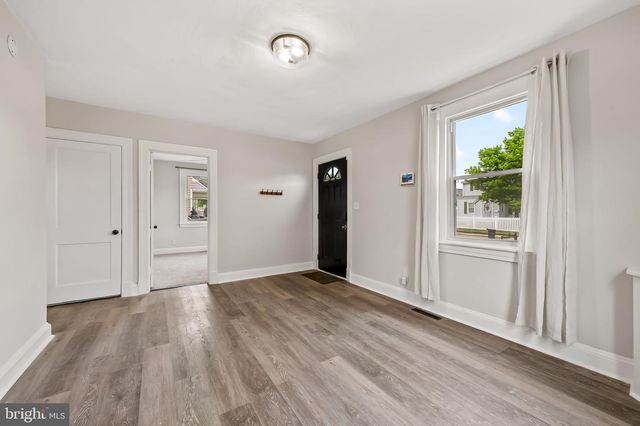 18 CRAFTON, Baltimore, MD 21220