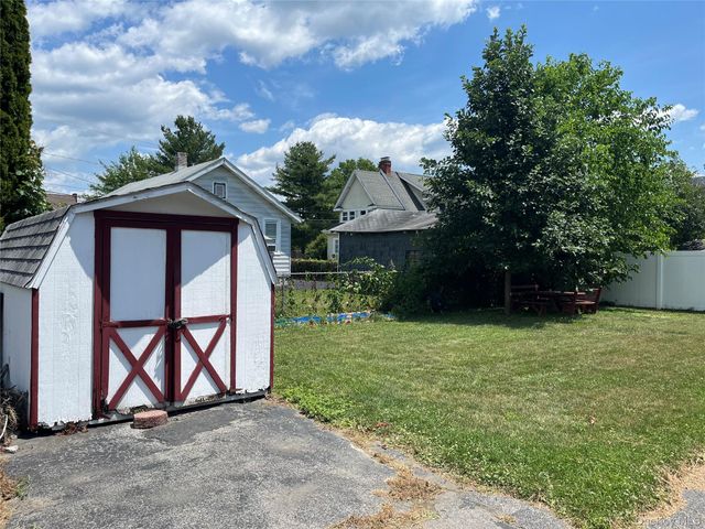 10 Vine Street, Beacon, NY 12508