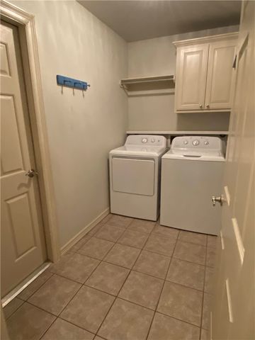 2949 Bluegrass Place, Fayetteville, AR 72704