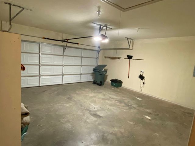 2949 Bluegrass Place, Fayetteville, AR 72704