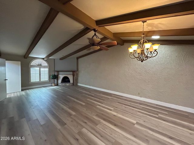 5100 N MILLER Road 11, Scottsdale, AZ 85250