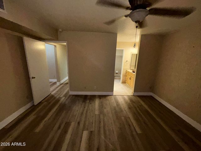 5100 N MILLER Road 11, Scottsdale, AZ 85250