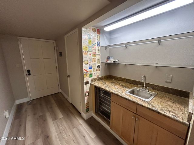 5100 N MILLER Road 11, Scottsdale, AZ 85250