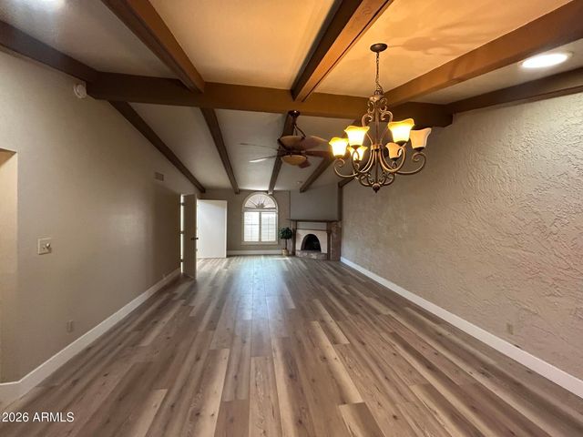 5100 N MILLER Road 11, Scottsdale, AZ 85250