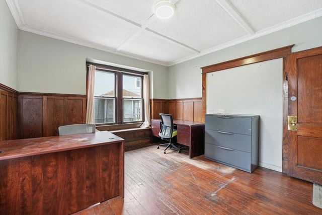 127 Orange St, Springfield, MA 01108