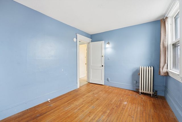127 Orange St, Springfield, MA 01108