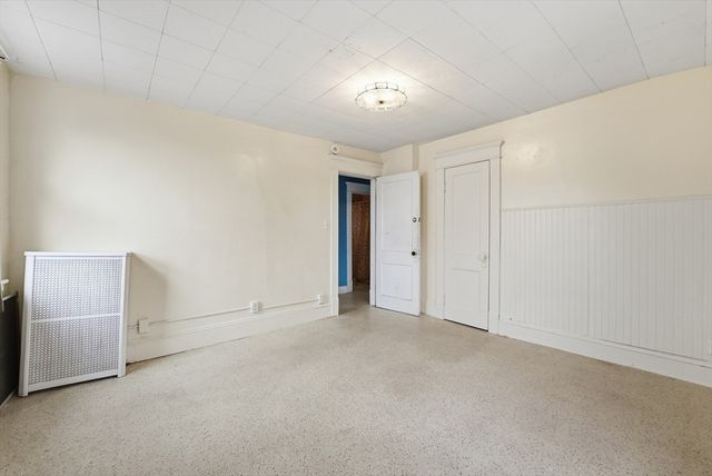 127 Orange St, Springfield, MA 01108