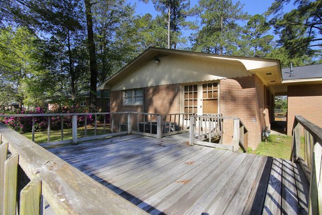 1172 Wisteria, Orangeburg, SC 29115