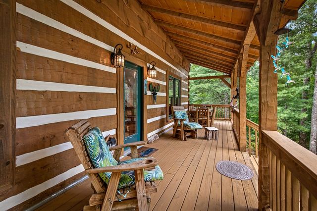 179 Cessna Loop, Blue Ridge, GA 30513