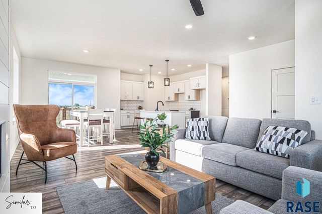 6416 S Hannby Trl Trail, Sioux Falls, SD 57106