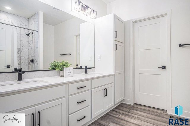 6416 S Hannby Trl Trail, Sioux Falls, SD 57106