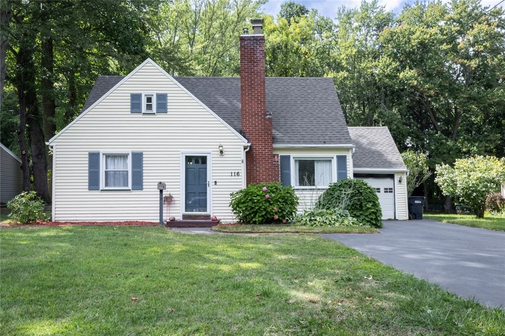 116 Rowley Drive, Gates, NY 14624