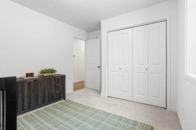 6669 Belding Drive S, Fargo, ND 58104