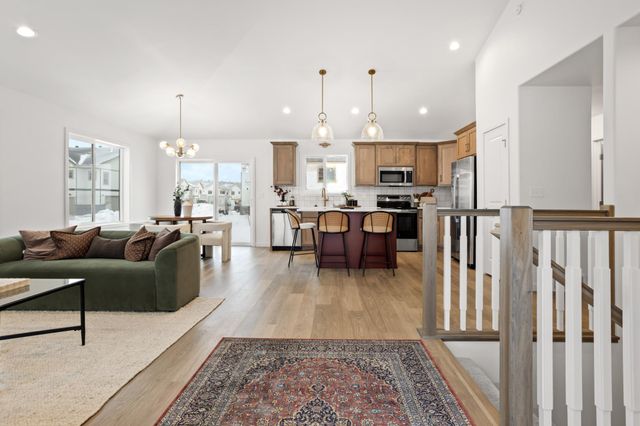 6669 Belding Drive S, Fargo, ND 58104