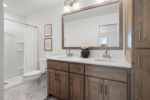 6669 Belding Drive S, Fargo, ND 58104