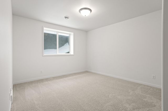 6669 Belding Drive S, Fargo, ND 58104