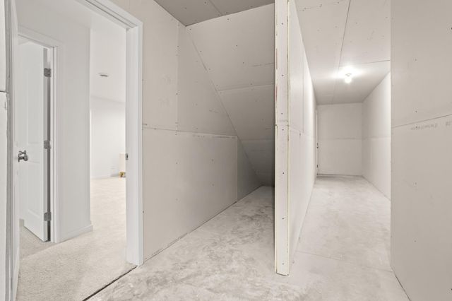 6669 Belding Drive S, Fargo, ND 58104