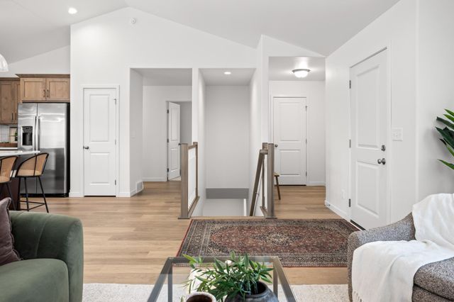 6669 Belding Drive S, Fargo, ND 58104